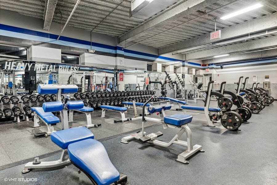 Crunch Fitness