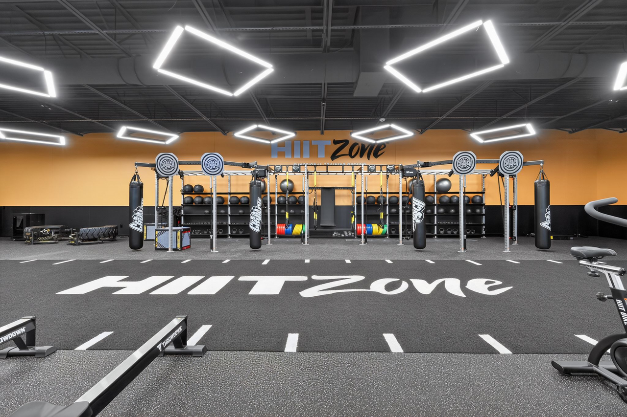Crunch Fitness - Summer Creek